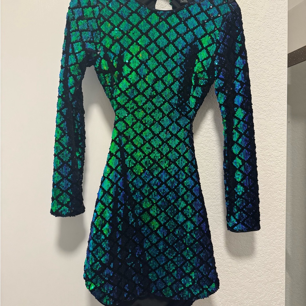 Elegant Green and Blue Sequined Dress